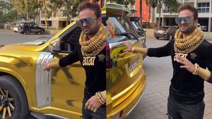 வீட்ல தங்கத்துலேயே குளிப்பாரு போல! கோடி கணக்குல செலவு பண்ணி பிளாட்டினத்துலே காரை ரெடி பண்ணிட்டாரு!