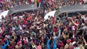 சிஎம் வந்தா கூட இவ்ளோ கூட்டம் கூடாது! கட்டுக்கடங்காத மக்கள் வெள்ளத்தில் மிதந்து வந்து கார்ல ஏறுனது அவரா!