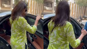 மொத்த தமிழ்நாடும் இவங்க அழகுல மயங்கி கெடக்குது! பக்கத்து வீட்டு பொண்ணு மாரி சாதாரண டிரெஸ்ல கார்ல போனது அவங்களா