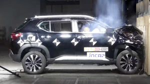 ஜப்பானியர்களும் நல்ல இருக்கணும்.. இந்தியாவில் இருந்து அனுப்பி வைக்கப்படும் கார் இவ்ளோ பாதுகாப்பானதா!!