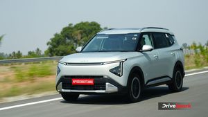 ஒரு லிட்டர் பெட்ரோல் போட்டா இந்த கார் எவ்வளவு தூரம் போகும் தெரியுமா? தெரிஞ்சா உடனே வாங்கிடுவீங்க!