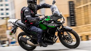 கவாஸாகி பைக் வாங்க ரொம்ப நாளா யோசிச்சிட்டு இருக்கீங்களா? குறைந்த விலையில் உங்களுக்காகவே புது பைக் அறிமுகம்!!