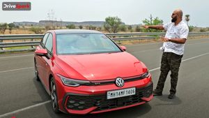 சீட்டில் இருந்து எந்திரிக்கவே மனசு வரல... மணிக்கு 250கிமீ வேகத்தில் செல்ல கூடிய கார் என்றால் சும்மாவா!!