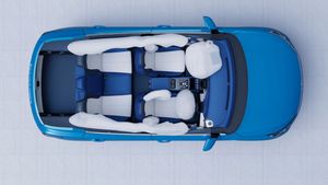 தினமும் 700 பேர் இந்த காரை தேடி தேடி வாங்குறாங்க! அப்படி இந்த கார்ல என்னதாங்க இருக்குது?