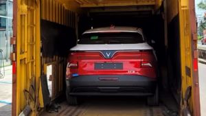 தமிழ்நாட்டில் தொழிற்சாலை, கேரளாவில் முதல் ஷோரூம்! தென்னிந்தியா வழியாக நுழையும் வெளிநாட்டு கார் கம்பெனி!!