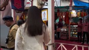 மாலிக்கிற்காக கொட்டும் மழையில் விநாயகர் கோயிலில் வேண்டுதல்! கோடி ரூபா காரில் வந்த உலக அழகி! அவங்களா இது!