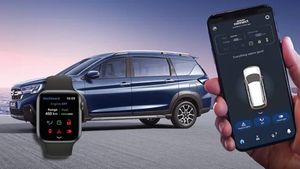 இந்த வசதி உள்ள காரை வாங்குனா ஊரே உங்களை தான் திரும்பி பார்க்கும்!