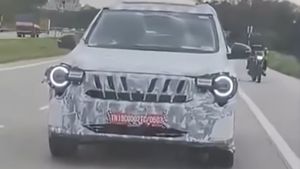 மாதத்திற்கு 10 ஆயிரம் பேர் வாங்கும் காரில் இப்படியொரு அப்டேட்டா!! மஹிந்திரா உருவாக்கினாலே அது ஹிட்டு தான்!