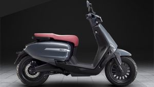 150கிமீ தொலைவுக்கு சார்ஜ் கவலையே இல்லை! பேட்டரியை மாற்றினாலும் விலை அதிகரிப்பு இல்லாமல் விற்கப்படும் ஸ்கூட்டர்