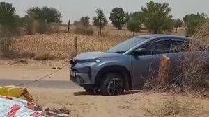 எலக்ட்ரிக் கார்களின் அருமை இன்னும் நிறைய பேருக்கு தெரியல! பெட்ரோல்/ டீசல் கார் பக்கமே போக மாட்டீங்க!