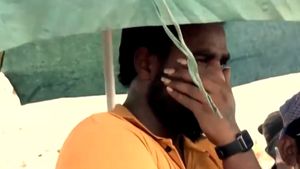 விஜய் மாநாட்டில் காரை இழந்தவருக்கு அடிச்ச லக்! மத்த கட்சிக்காரங்க இதை பாத்து கத்துக்கணும்!