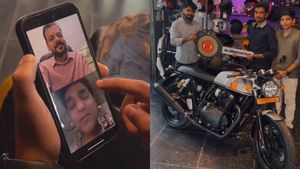 சிஇஓ-யிடம் இருந்து இப்படியொரு பரிசு வரும்னு சுத்தமா எதிர்பார்க்கல! பைக் டெலிவிரி எல்லாமே வீடியோ காலில்!