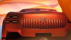 ரோல்ஸ் ராய்ஸ் எல்லாம் ஓரம் போ! இனி செஞ்சூரி பிராண்ட் காரை உலகமே திருப்பி பார்க்கப்போகுது!