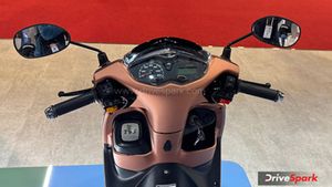 90 கிமீ மைலேஜ் தரும் ஸ்கூட்டரை அடிமாட்டு விலையில் களமிறக்கும் தமிழ்நாட்டு நிறுவனம்! ஹோண்டா ஆக்டிவா காலி!