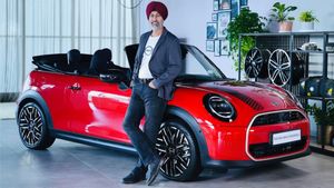 பல லட்சத்தில் விலை இருந்தாலும், 24 மணிநேரத்தில் விற்று தீர்ந்துடுச்சு! கார் அளவை பார்த்து விலையை எடை போடாதீங்க