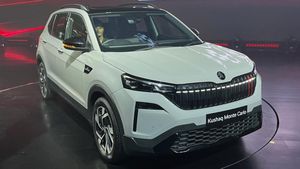 கம்மியான விலையில் வாங்கினாலும் 6 ஏர்பேக்ஸ் கிடைக்கும்! புக்கிங் துவங்கப்பட்டுள்ள ஸ்கோடா காரில் எது பெஸ்ட்?