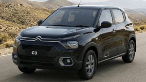 வெறும் ரூ.5.50 லட்சத்தில் கிடைக்கும் காரை புக் பண்ணா தான் தயாரிக்கவே முடியுமாம்! இந்தியாவில் சிட்ரோனின் நிலைமை