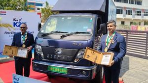 6 நாளில் 4,000கிமீ ஓடியும் கல்லு மாதிரி நிற்குது... இவி-யை சார்ஜ் போடுவது கஷ்டம்னு யாருங்க சொன்னா!!