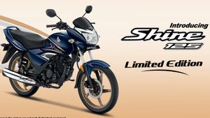 பைக் விலை 1 லட்ச ரூபாய் கூட இருக்காது... ஆனாலும் வாங்குறது கஷ்டம்! கஸ்டமர்ஸை ஈர்க்க என்னென்ன பண்றாங்க பாருங்க!