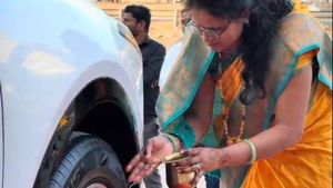 ஒரு கிலோ மீட்டருக்கு ரூ.1.20 மட்டுமே செலவு! 7 பேர் போகலாம்! உலகையே மிரள விட்ட இந்திய நிறுவனத்தின் தயாரிப்பு!