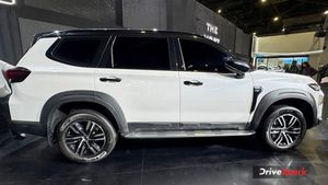 டொயோட்டா ஃபார்ச்சூனர் சோலியை முடிக்க போகும் பெயிண்ட் நிறுவனம்! நாளைக்கு கச்சேரி இருக்கு!