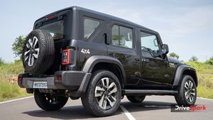 எந்த காராக இருந்தாலும் இதுதான் அடிப்படை! ஷோரூமில் வாங்கும்போது டீலரிடம் கேட்டு தெரிஞ்சிக்கனும்!