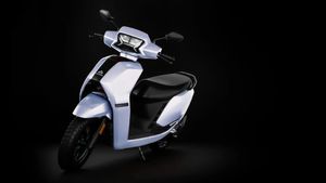 கம்மி விலையில தான் எலெக்ட்ரிக் ஸ்கூட்டர்களை வெளியிடுவோம்.. அதிரடியாக அறிவித்த இந்திய நிறுவனம்!