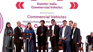 பாரத்பென்ஸ் பஸ், டிரக்குகளுக்காக ரூ.4,000 கோடி... தமிழ்நாட்டில் டெய்ம்லரின் மெகா முதலீடு!