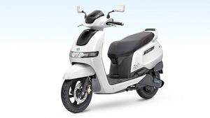 மின்சார ஸ்கூட்டர்களுக்கு செம டிமாண்ட்... முதல் முறையாக 2 லட்சத்தை கடந்த விற்பனை!