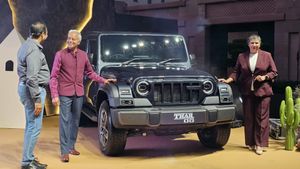 ரூ.10.32 லட்சத்தில் புதிய மஹிந்திரா தார் OG அறிமுகம்... அதிக வசதிகளுடன் வந்தாச்சு!