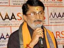 విశాఖలో మురళీ మోహన్ కార్ల షోరూం: ప్రారంభించిన దాసరి