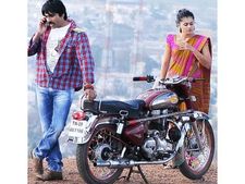 దరువు సినిమాలో రవితేజ ఉపయోగించిన బైక్‌లు, కార్లు