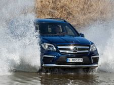 కొత్త 2013 మెర్సిడెస్ బెంజ్ జిఎల్-క్లాస్ విడుదల; ధర