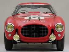 వేలంలో రూ.67 కోట్లు పలికిన పురాతన ఫెరారీ కారు