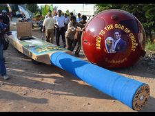 క్రికెట్ దేవుడు సచిన్ టెండుల్కర్‌కు వీడ్కోలు.. సుధాకర్ స్టైల్‌లో