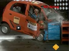 'ప్రజల కారు' టాటా నానో సురక్షితమైన కారు కాదు!