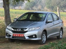 అత్యధిక మైలేజీనిచ్చే టాప్ 15 కార్స్