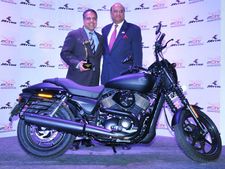 ఇండియన్ మోటార్‌సైకిల్ ఆఫ్ ది ఇయర్ 2015: హెచ్‌డి స్ట్రీట్ 750