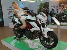 మార్చ్ 19, 2015న డిఎస్‌కె బెనెల్లీ బైక్స్ విడుదల
