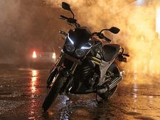 ఇండియన్ మార్కెట్లో రెండు లక్షలలోపున్న ఏడు సూపర్ బైకులు 