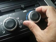 కారులో ఏసి ని వినియోగించే వారికి ఉత్తమ చిట్కాలు 