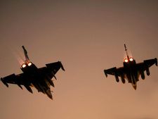 పాకిస్తాన్‌పై ధీటైన పోరాటానికి భారత వైమానిక ధళానికి రాఫెల్ అస్త్రాలు