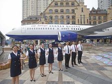 చైనాలో నిజ విమాన రెస్టారెంట్: భారత్‌లో ఎక్కడుందో తెలుసా ?