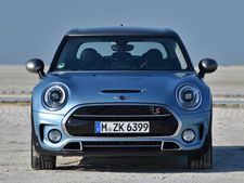 మినీ క్లబ్‌మ్యాన్ విడుదల చేసిన మినీ: ధర రూ. 37.9 లక్షలు