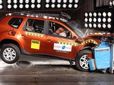 రెనో డస్టర్‌ను ఎగబడి కొంటున్నారా...? ఇది తెలిస్తే ఖచ్చితంగా మానేస్తారు!