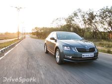 2017 స్కోడా ఆక్టావియా ఫస్ట్ డ్రైవ్ రివ్యూ.... 