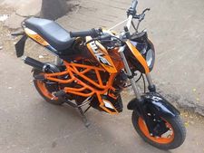 బేబి కెటిఎమ్ డ్యూక్ బైకు స్టైల్లో స్కూటి పెప్ ప్లస్ స్కూటర్‌