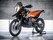 EICMA 2017: 790సీసీ అడ్వెంచర్ బైక్ ఆవిష్కరించిన కెటిఎమ్