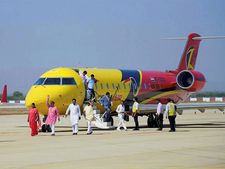 ఇండియన్ ఎయిర్ ట్రావెల్ గురించి ఆశ్చర్యగొలిపే నిజాలు