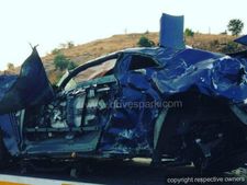 హైదరాబాద్-బెంగళూరు హైవే మీద నిస్సాన్ జిటి-ఆర్ యాక్సిడెంట్